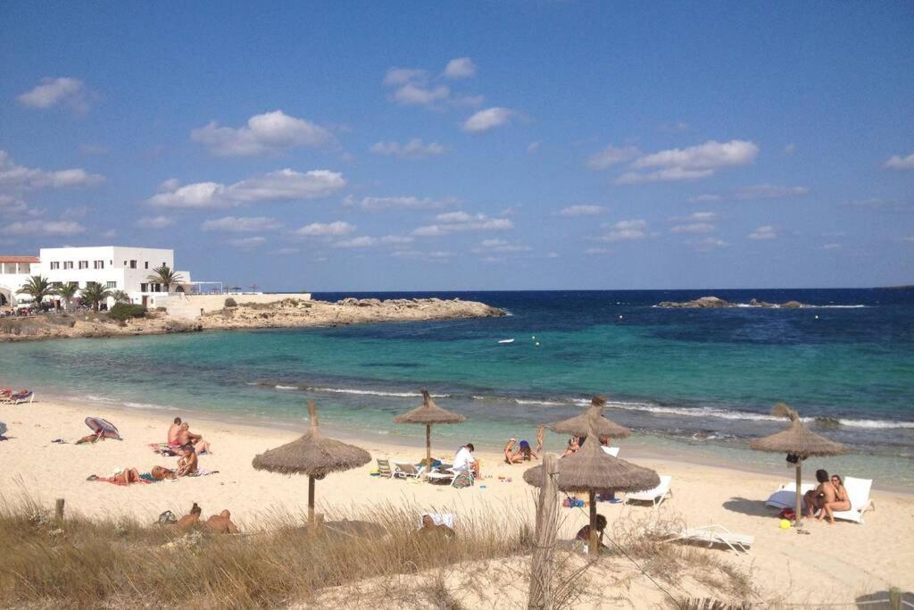Appartement Nobe Es Pujols Proche Plage, Vue Mer Exteriör bild