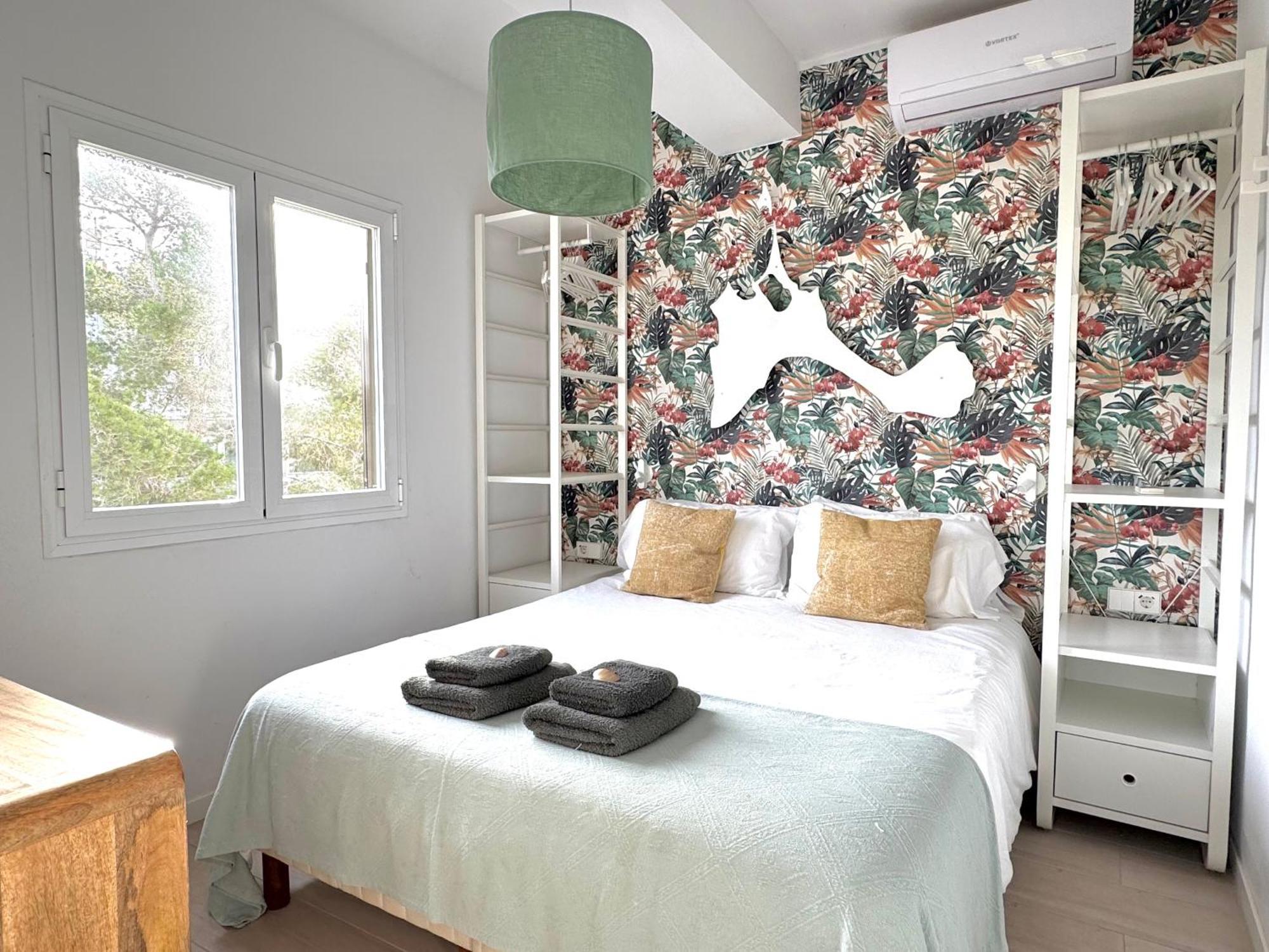 Appartement Nobe Es Pujols Proche Plage, Vue Mer Exteriör bild