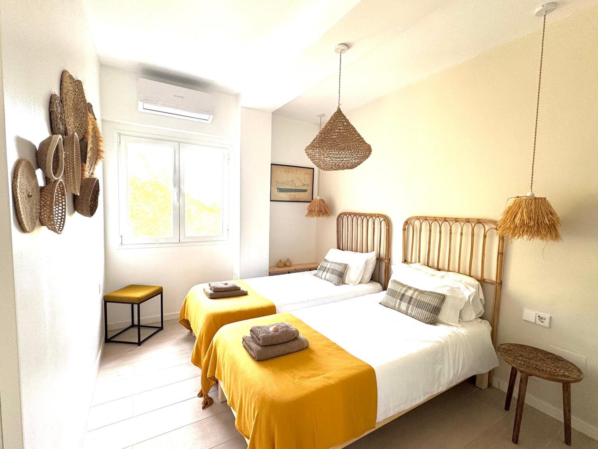 Appartement Nobe Es Pujols Proche Plage, Vue Mer Exteriör bild